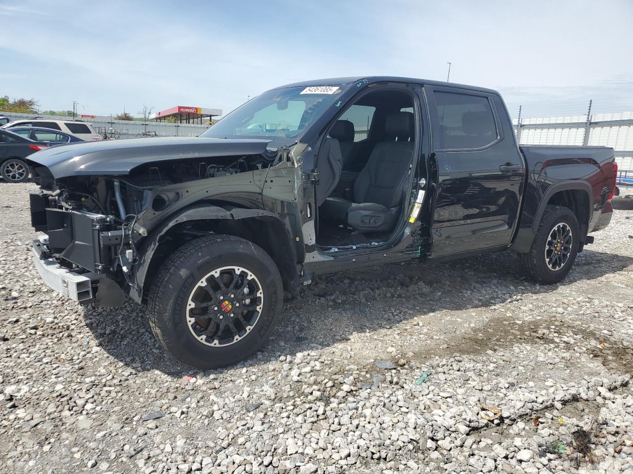 TOYOTA TUNDRA CRE 2025