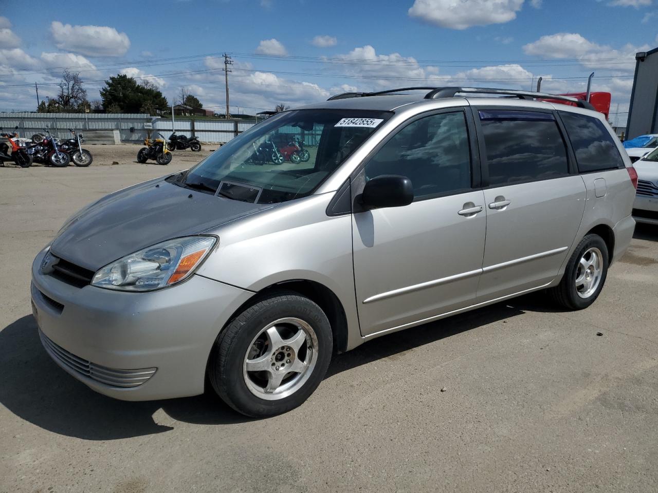 TOYOTA SIENNA CE 2005
