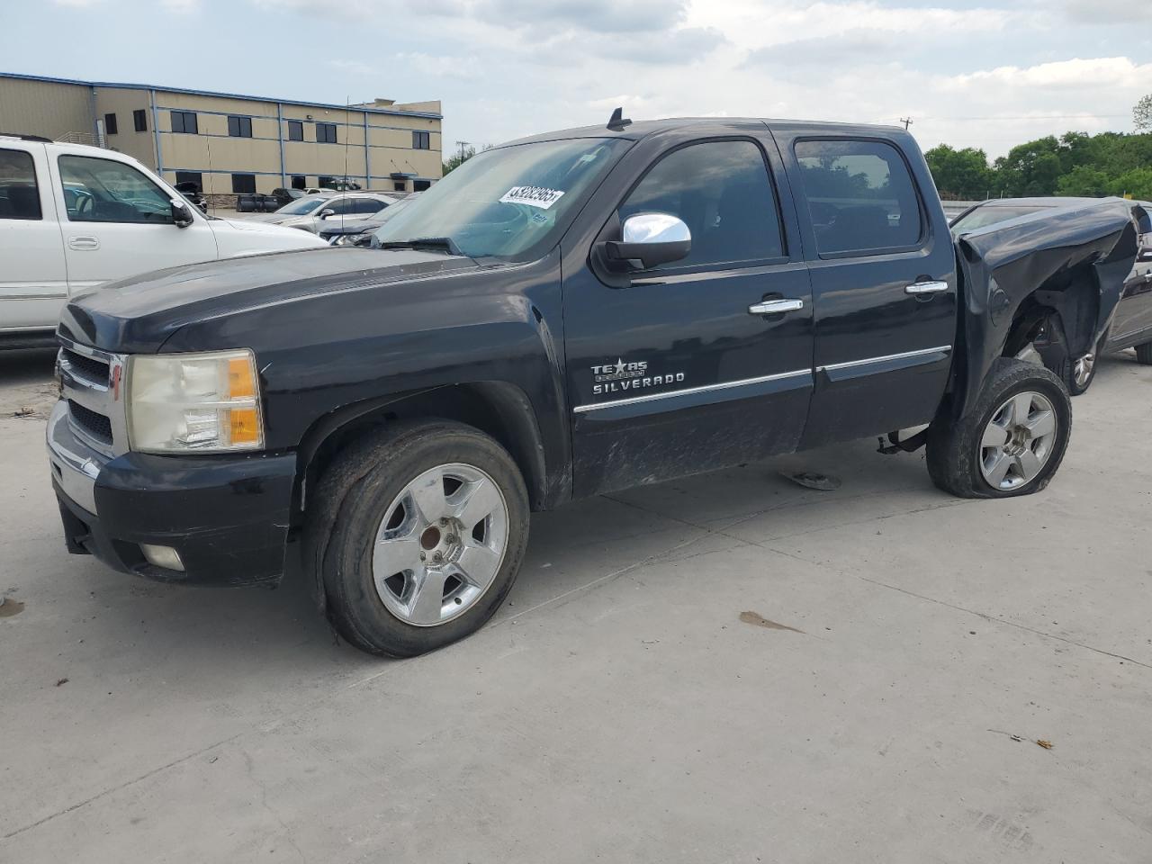 CHEVROLET SILVERADO 2011