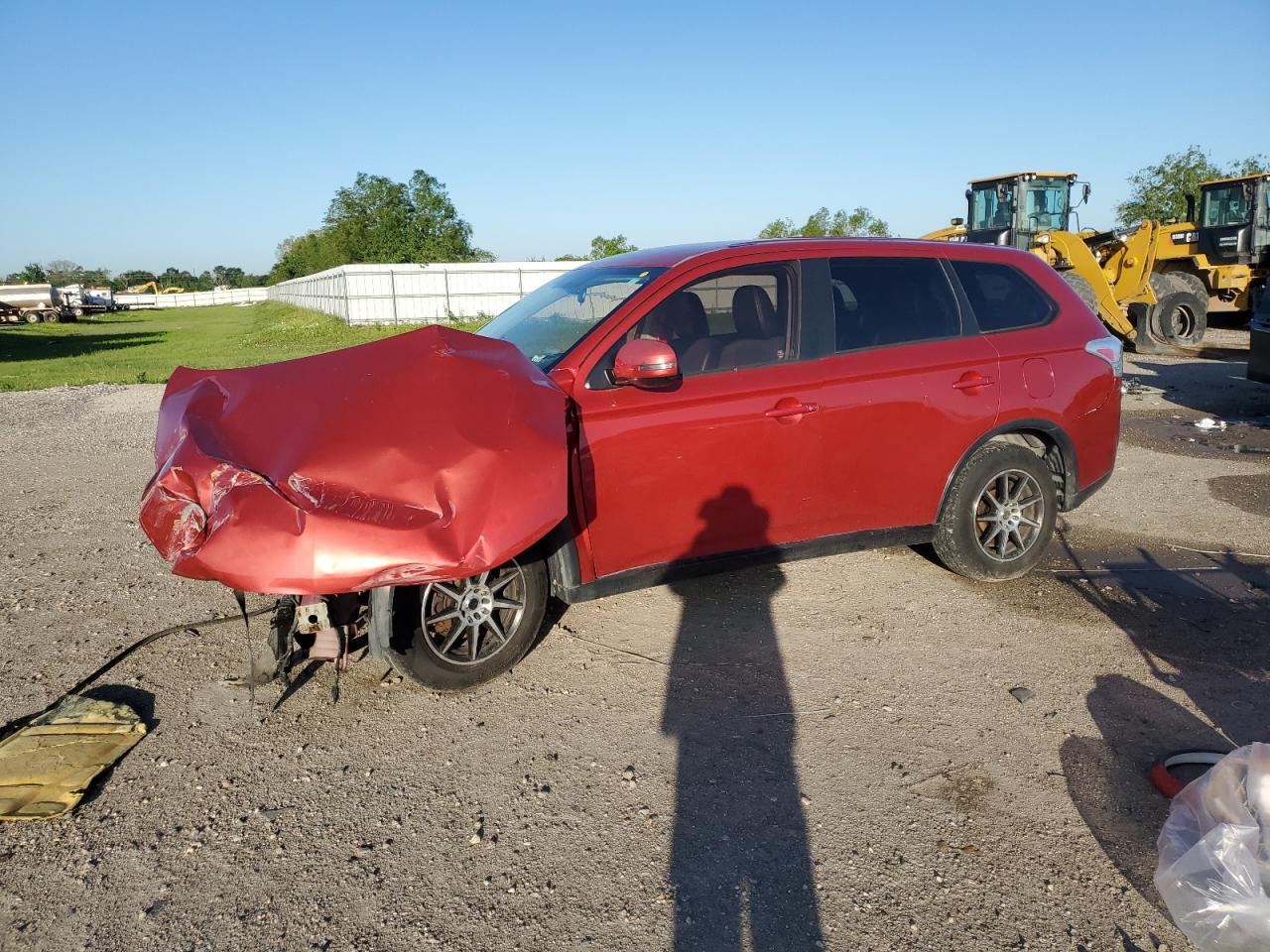 MITSUBISHI OUTLANDER 2015