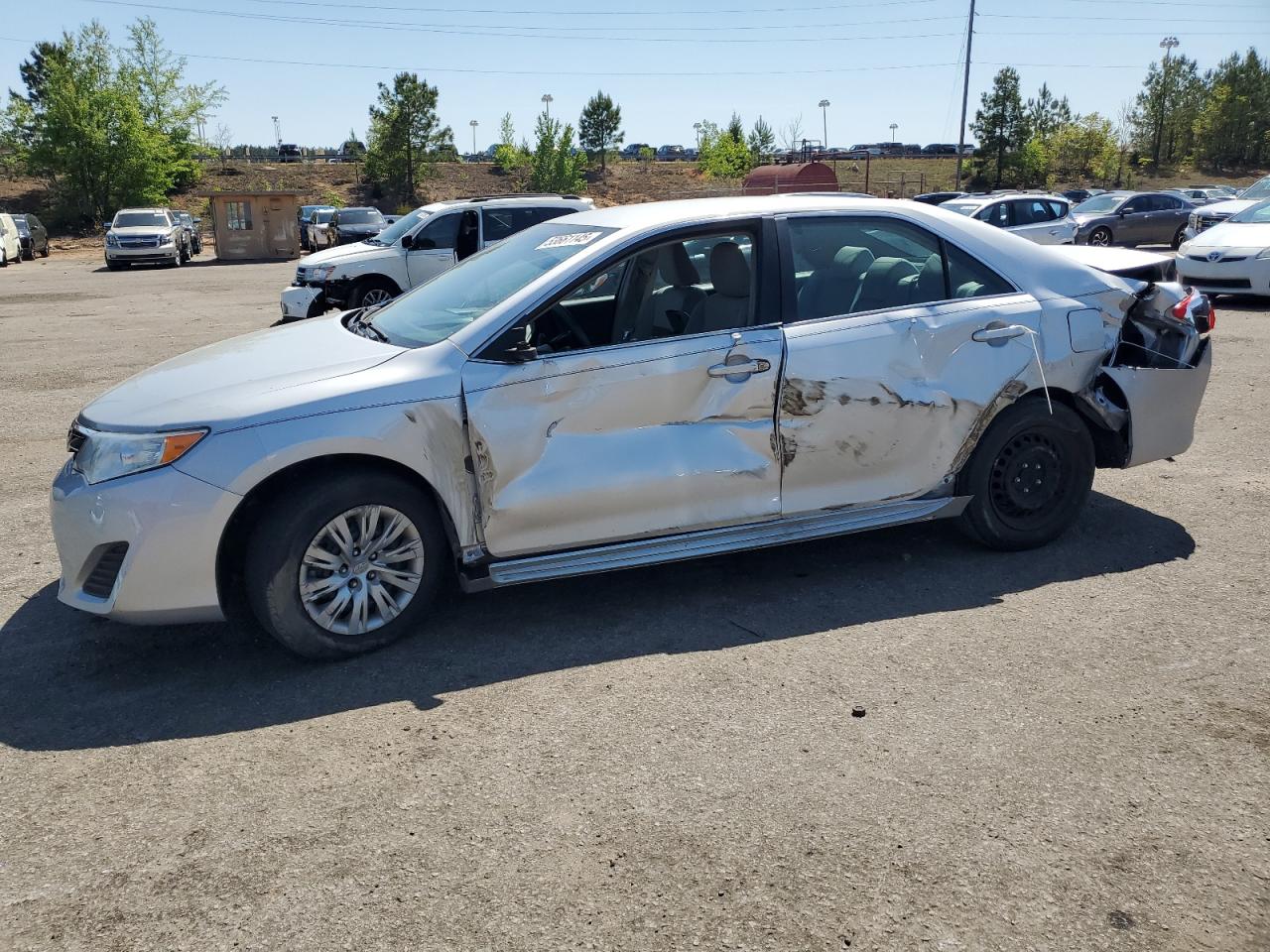 TOYOTA CAMRY L 2014