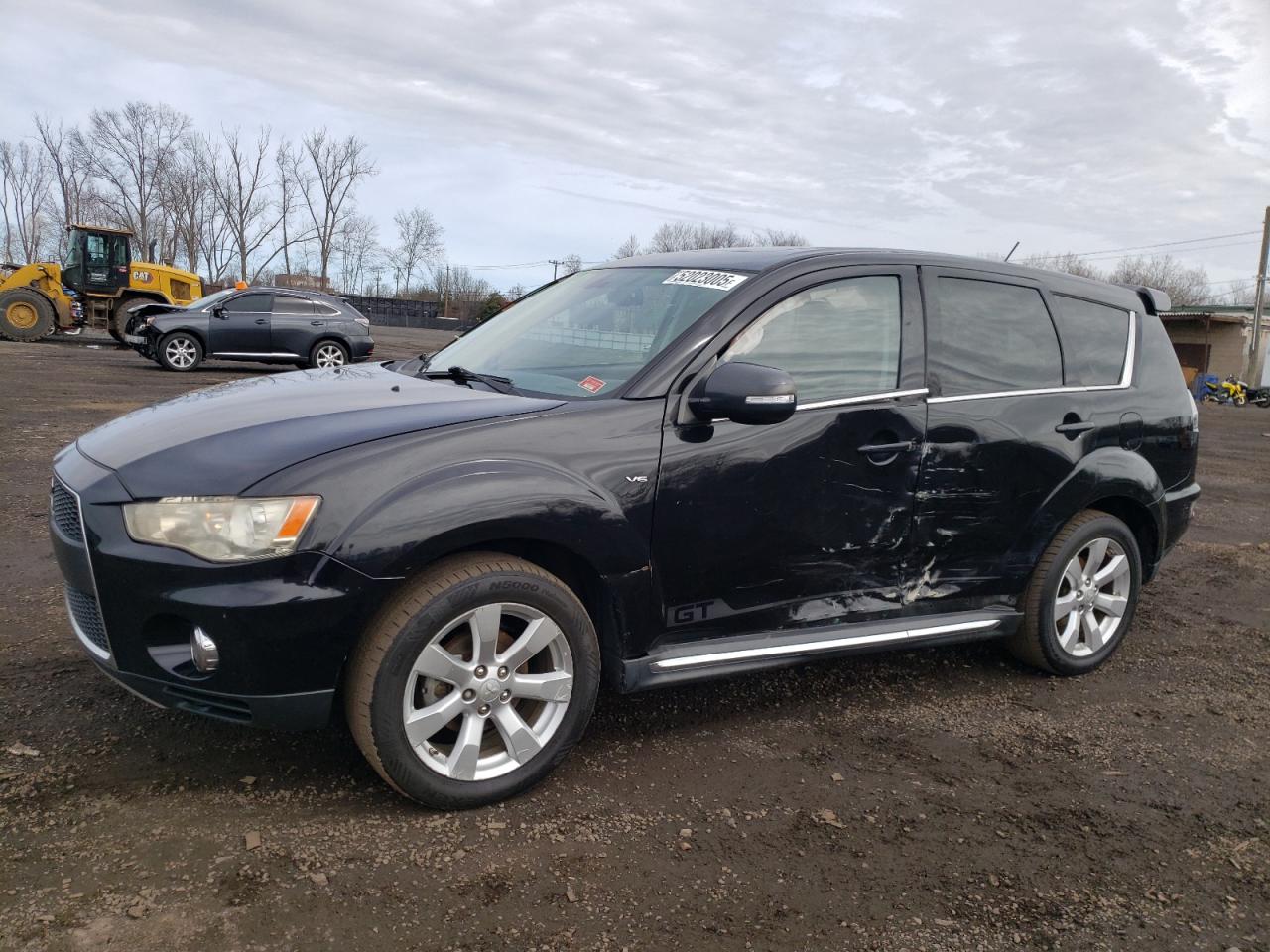 MITSUBISHI OUTLANDER 2012