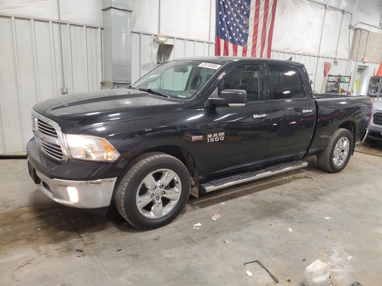 RAM 1500 SLT 2015