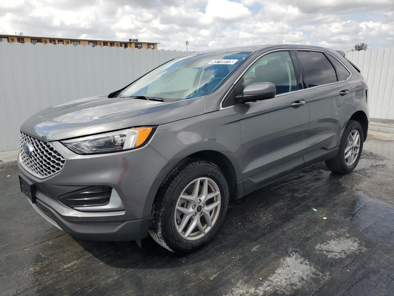 FORD EDGE SEL 2023