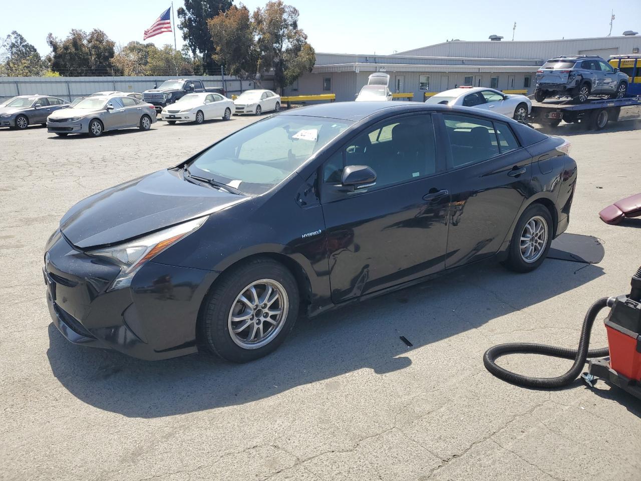 TOYOTA PRIUS 2016