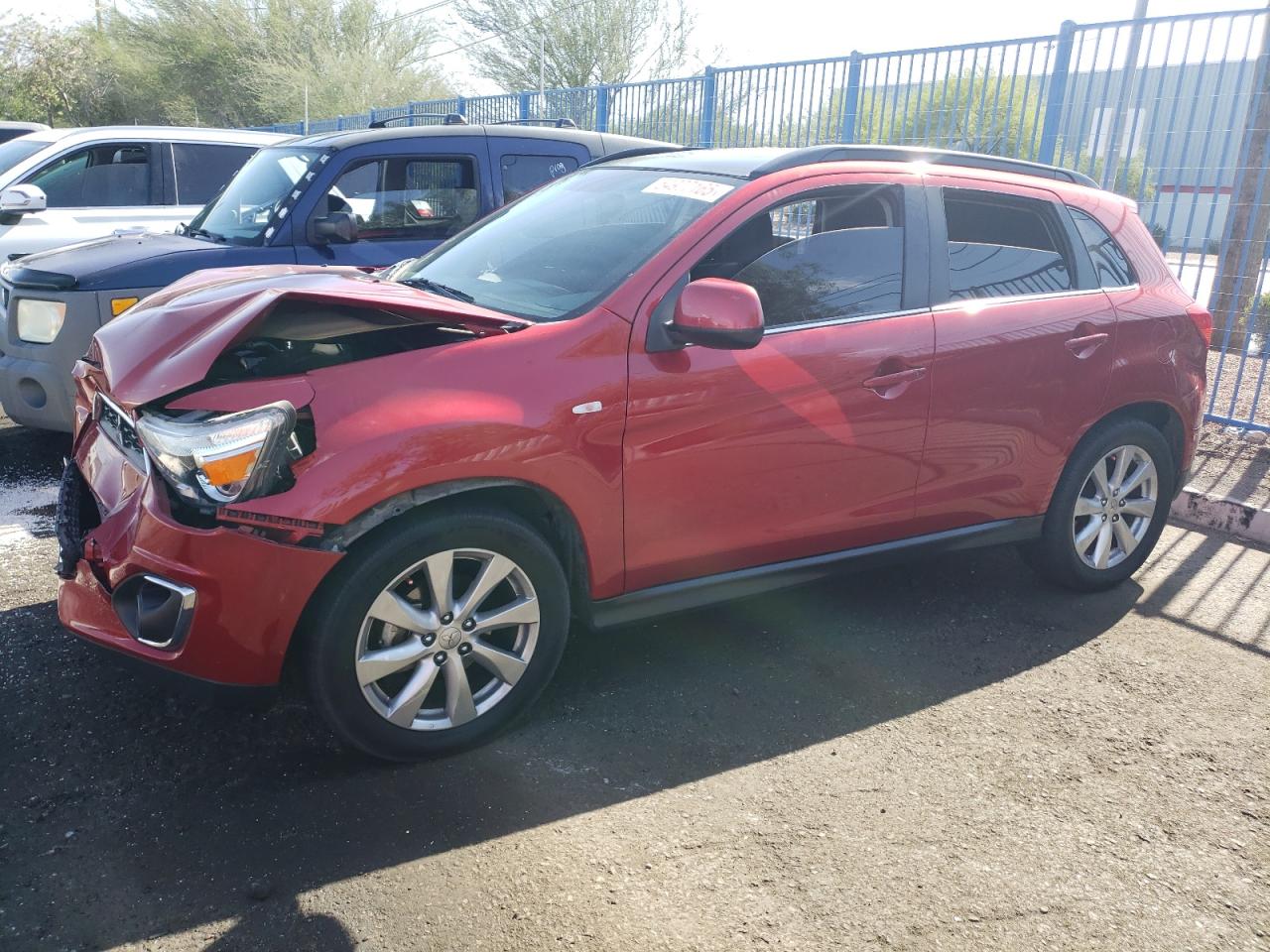 MITSUBISHI OUTLANDER 2013