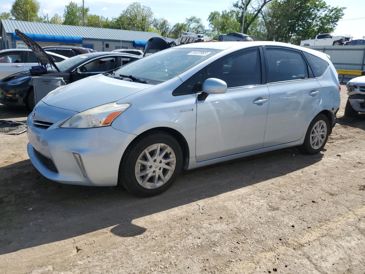 TOYOTA PRIUS V 2012