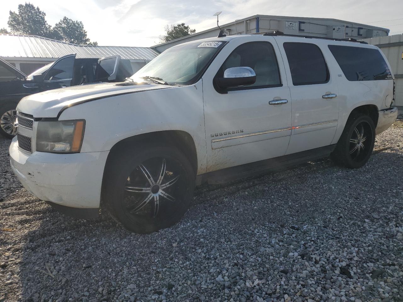 CHEVROLET SUBURBAN C 2011