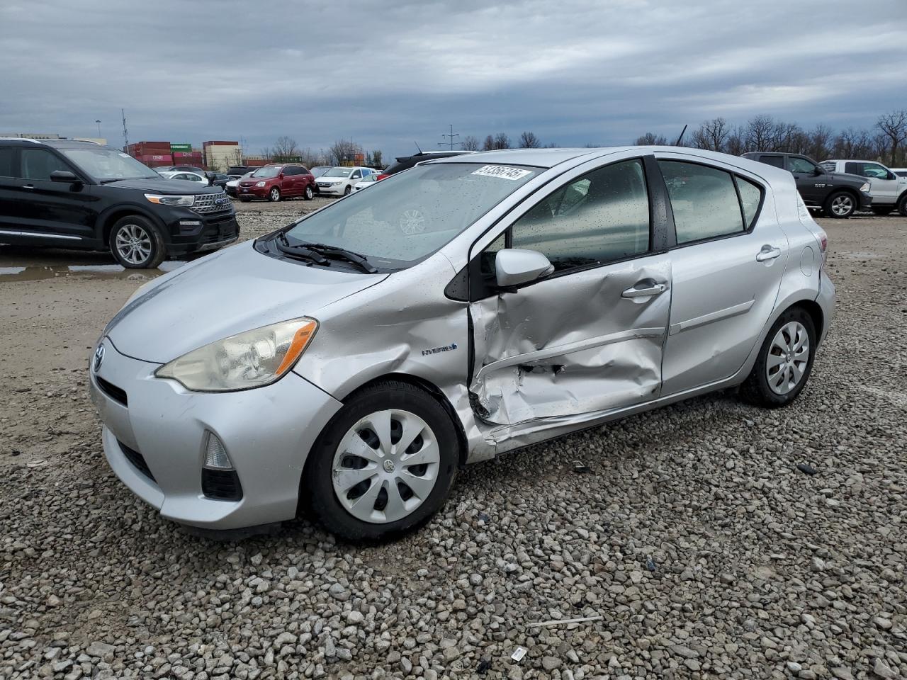 TOYOTA PRIUS C 2013