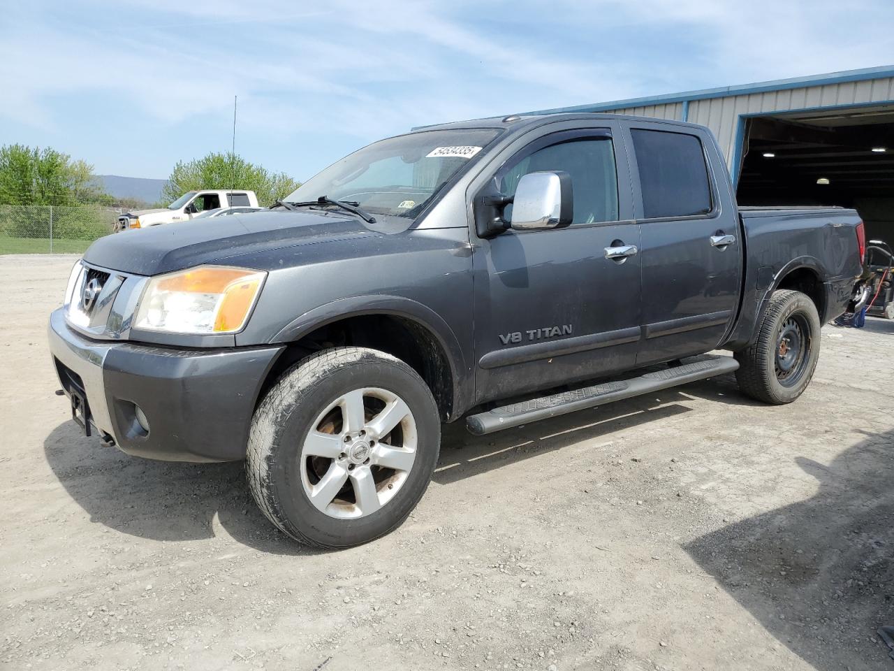 NISSAN TITAN S 2011
