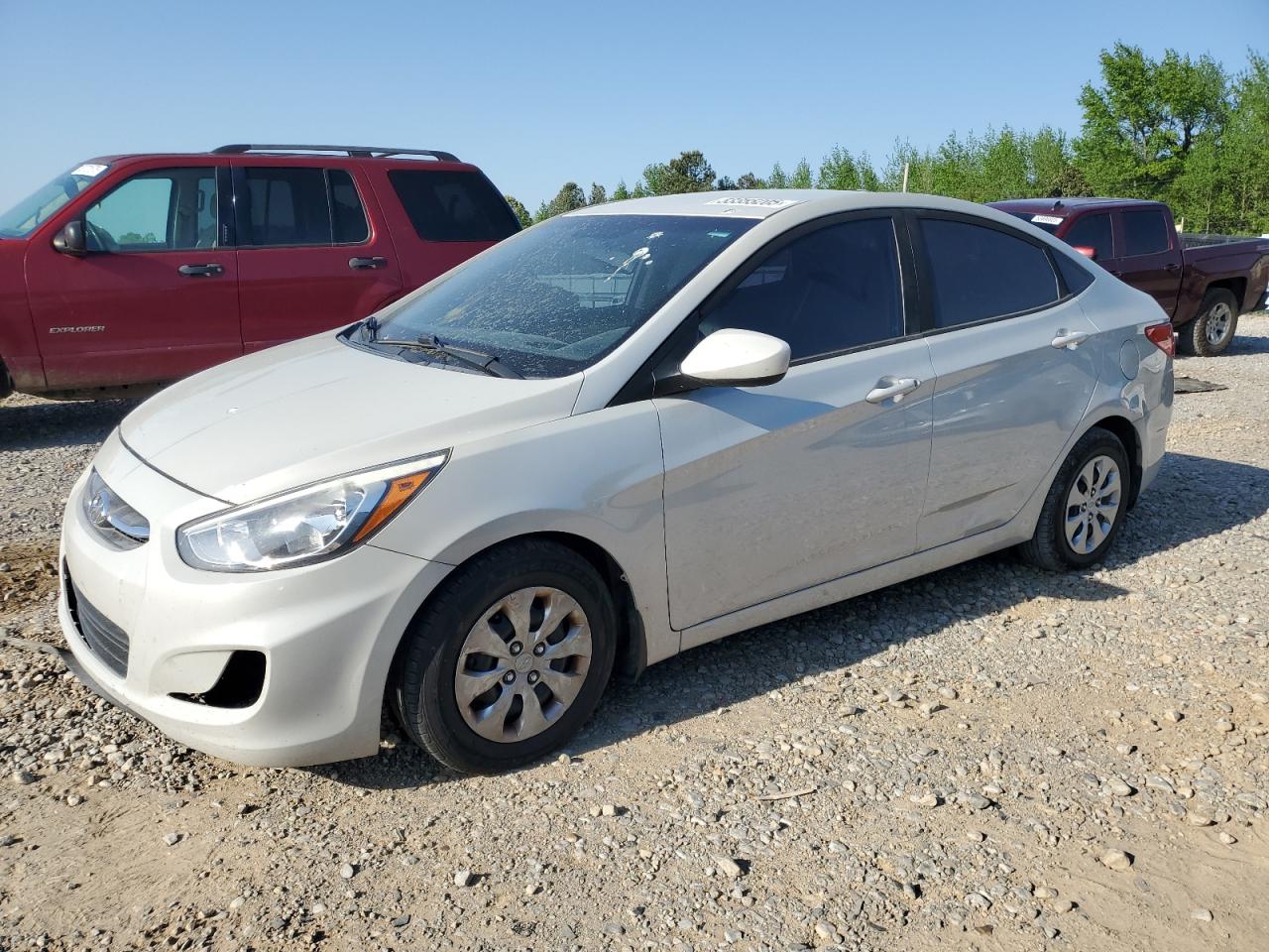 HYUNDAI ACCENT SE 2016