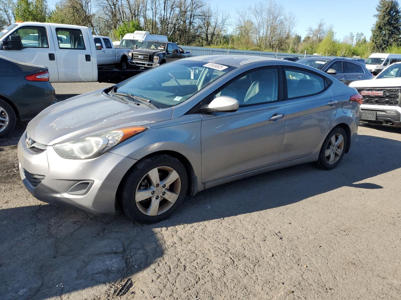 HYUNDAI ELANTRA GL 2013