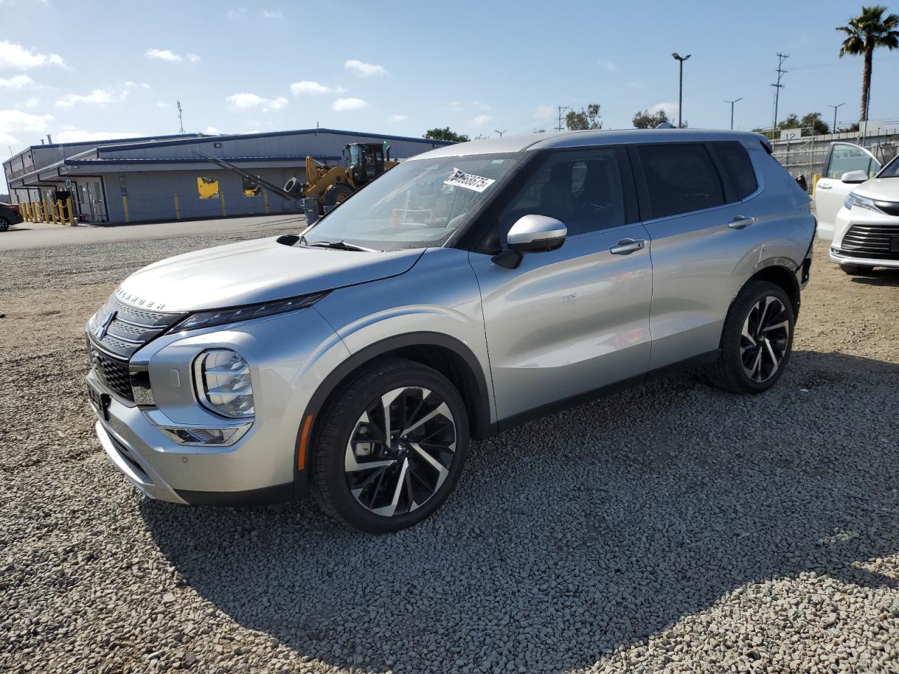 MITSUBISHI OUTLANDER 2022