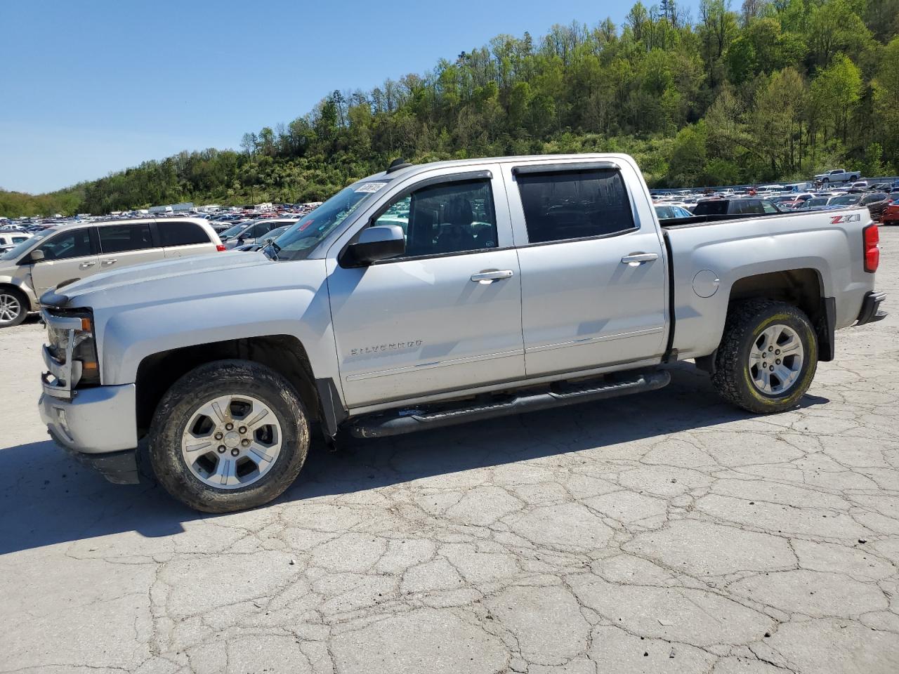 CHEVROLET SILVERADO 2018