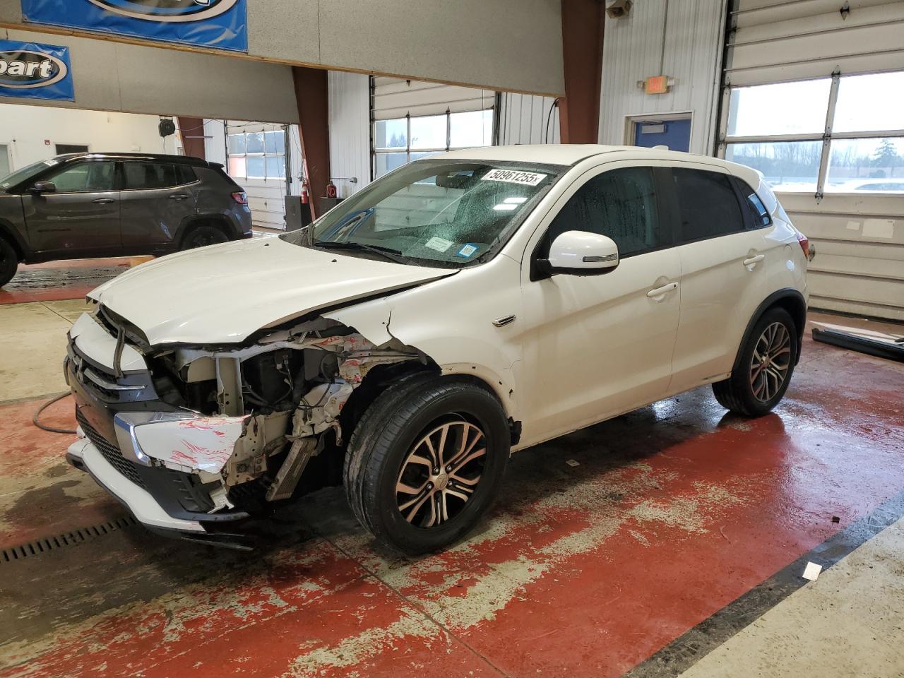 MITSUBISHI OUTLANDER 2018