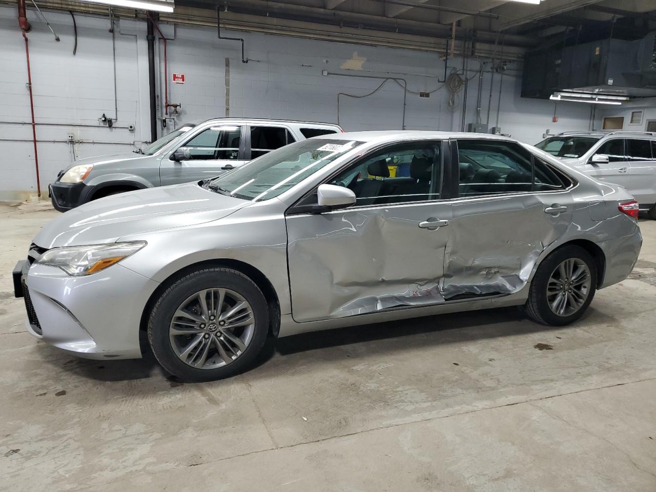 TOYOTA CAMRY LE 2017