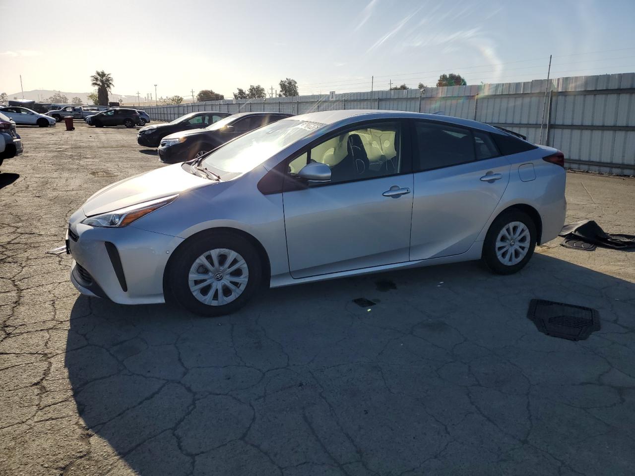TOYOTA PRIUS 2019