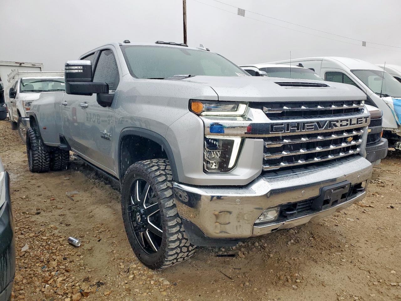 CHEVROLET SILVERADO 2022
