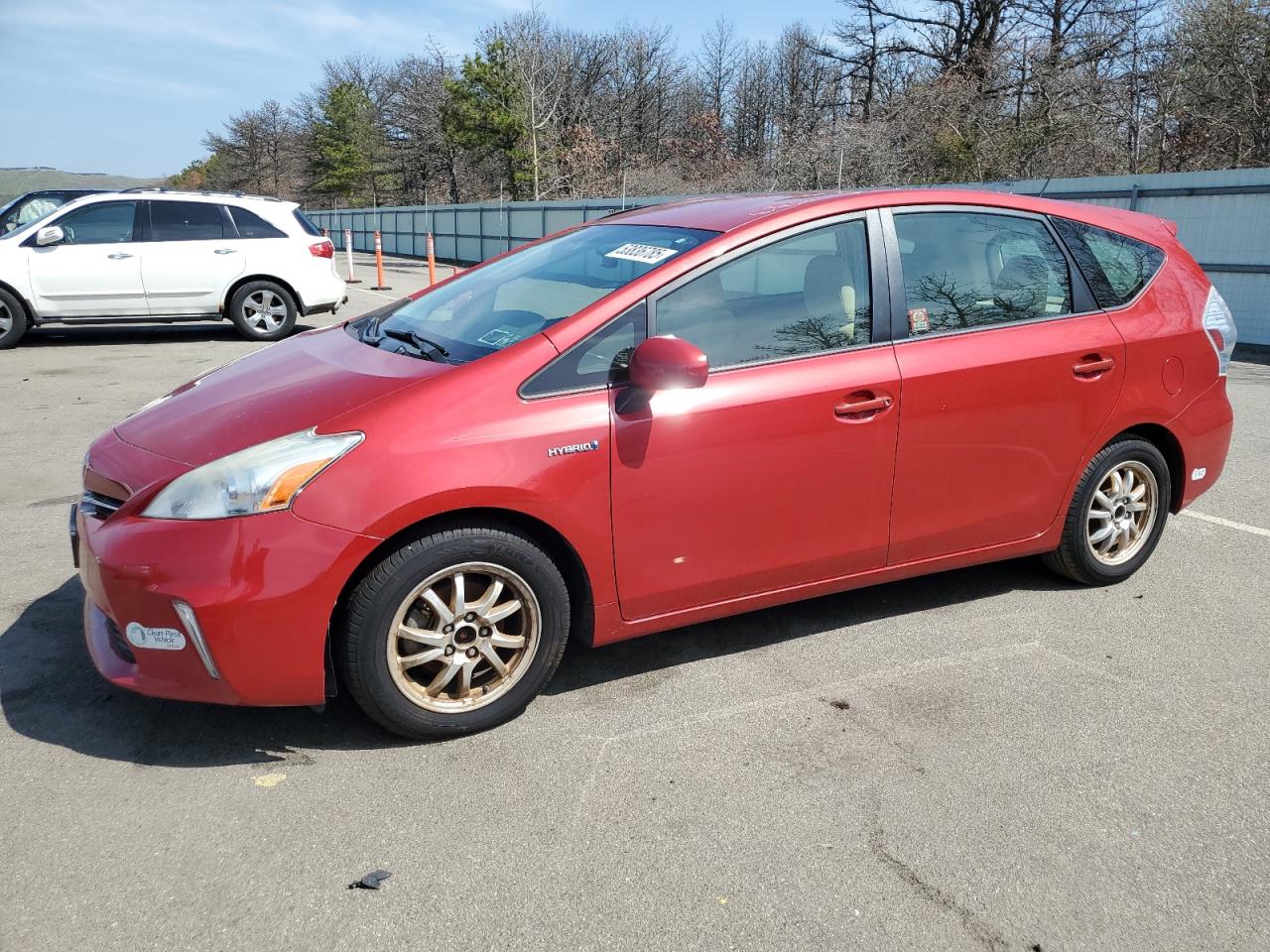 TOYOTA PRIUS V 2012