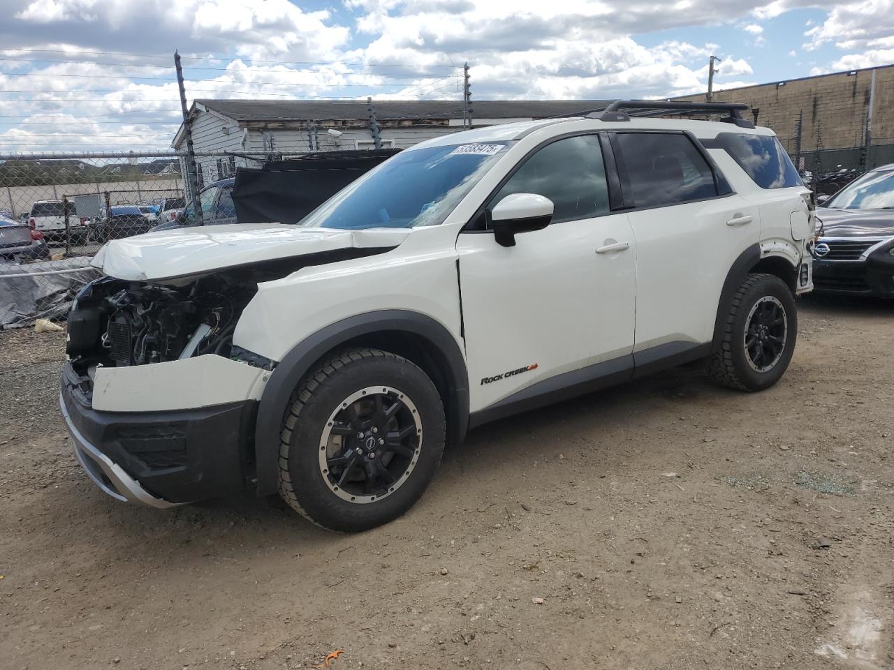 NISSAN PATHFINDER 2024