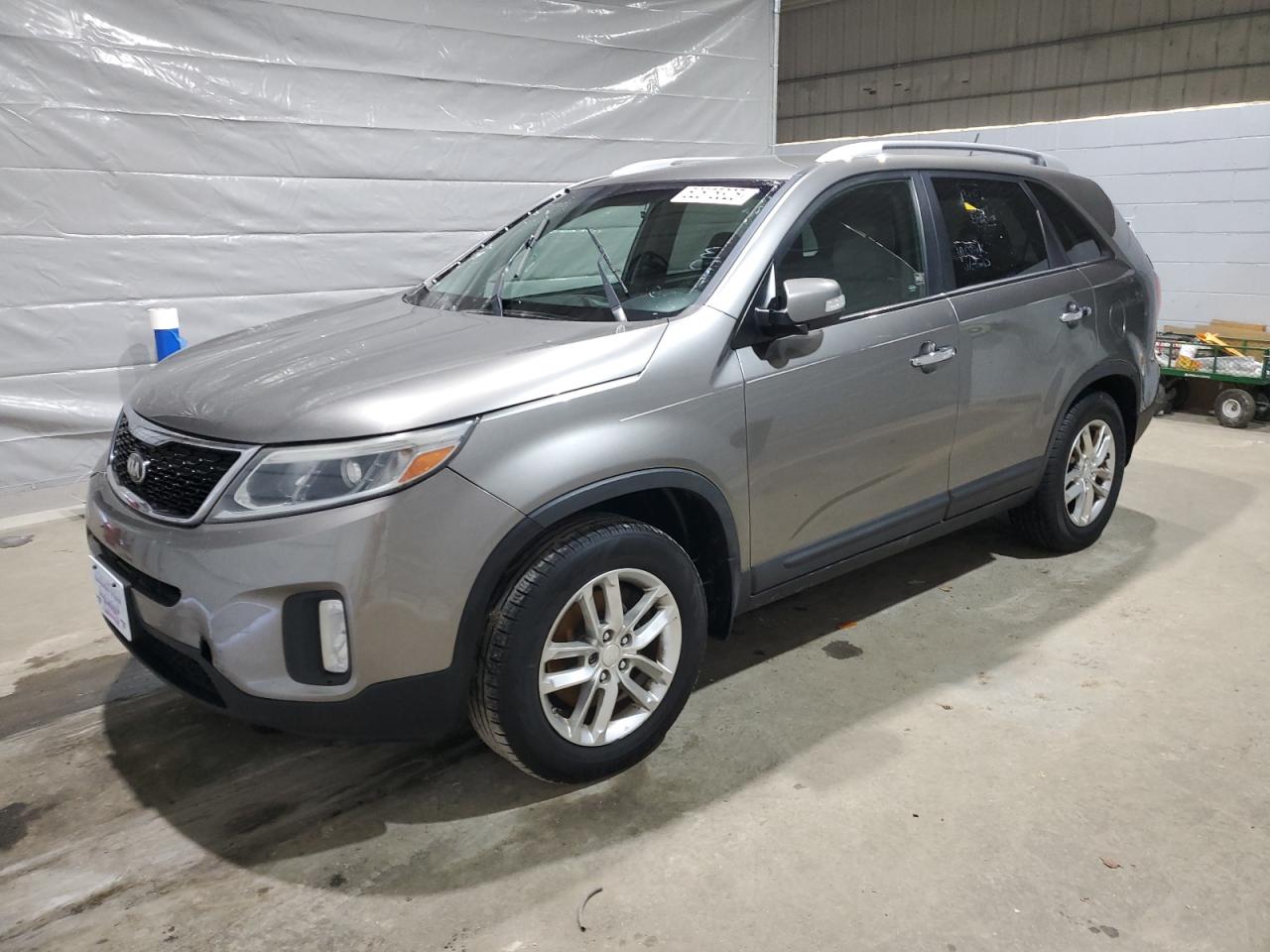 KIA SORENTO LX 2014