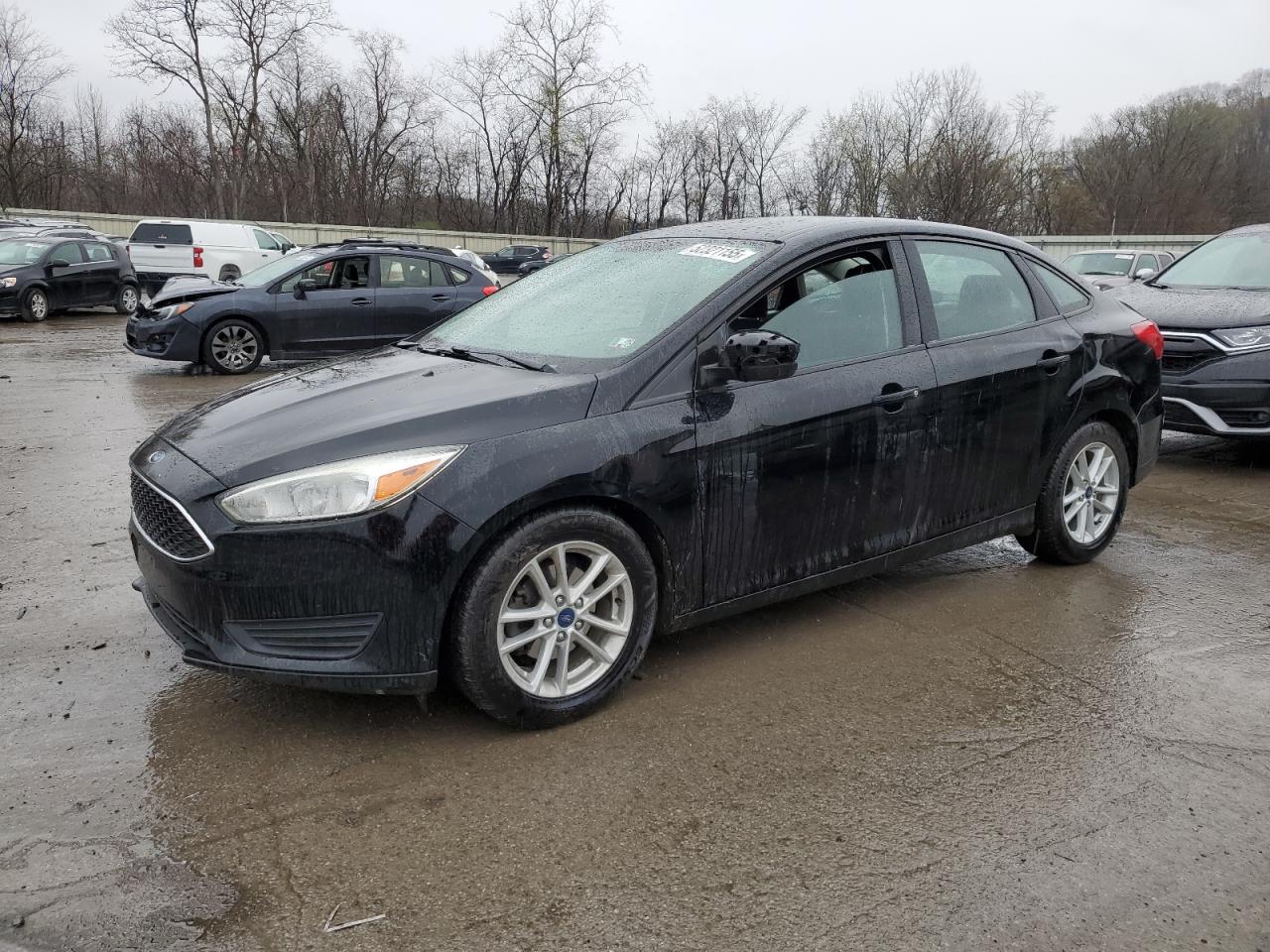 FORD FOCUS SE 2017