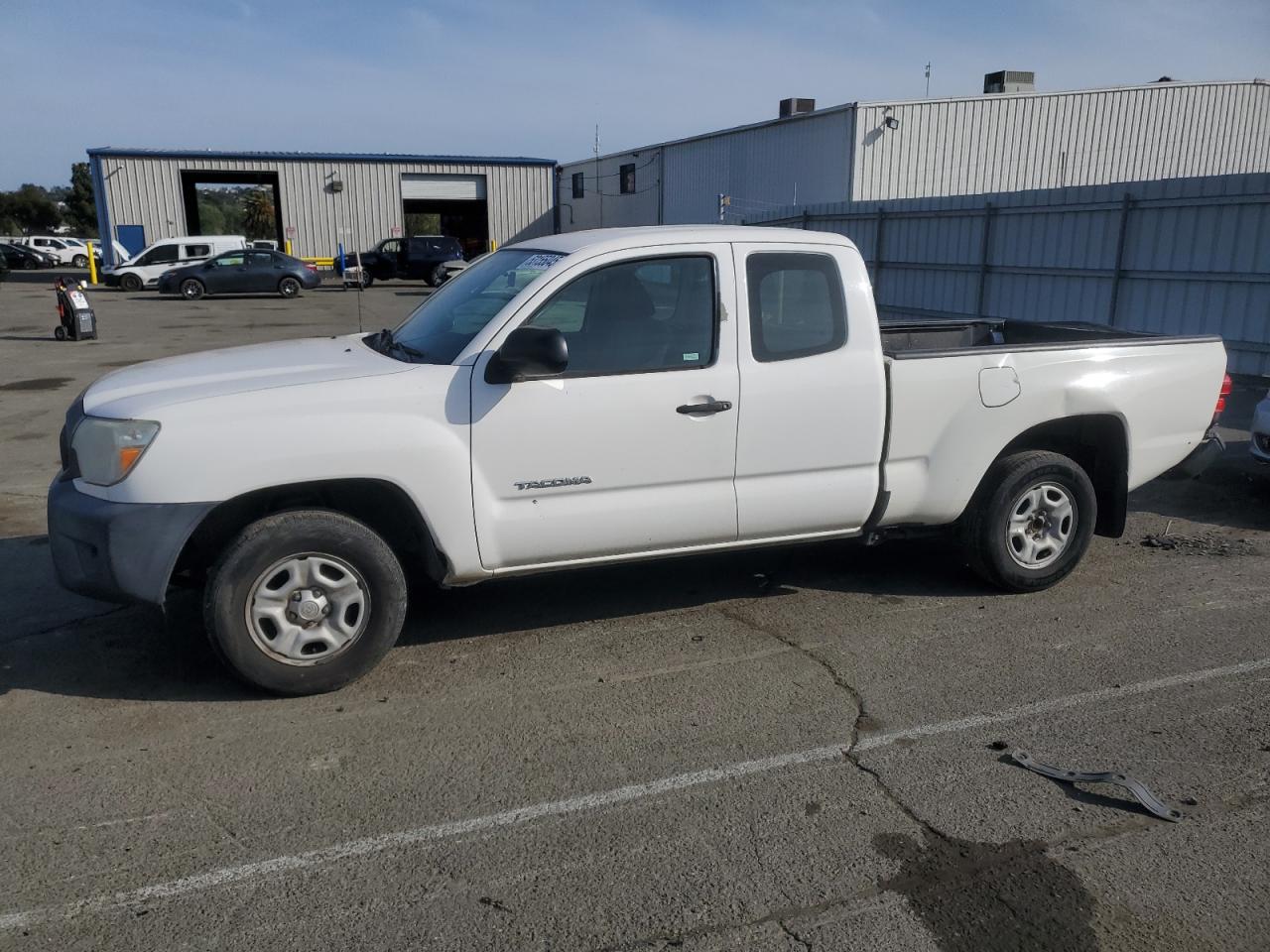 TOYOTA TACOMA ACC 2013