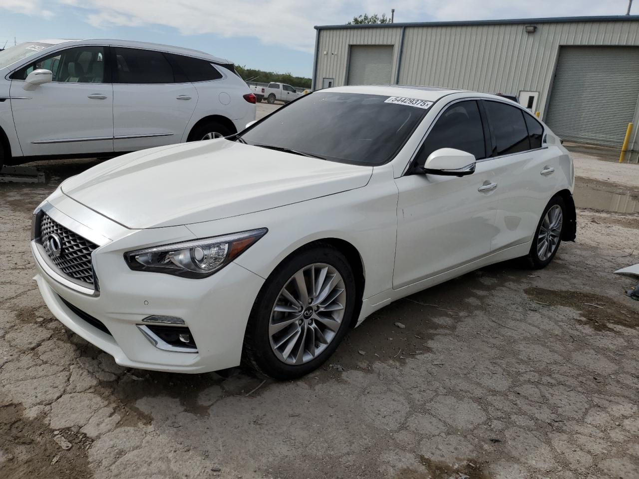 INFINITI Q50 LUXE 2023