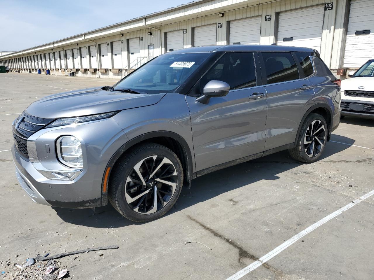 MITSUBISHI OUTLANDER 2024