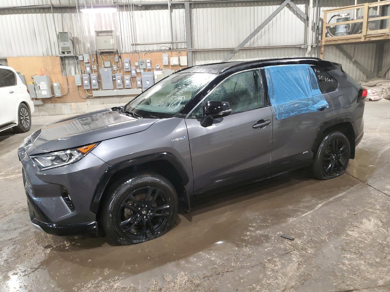 TOYOTA RAV4 XLE 2019