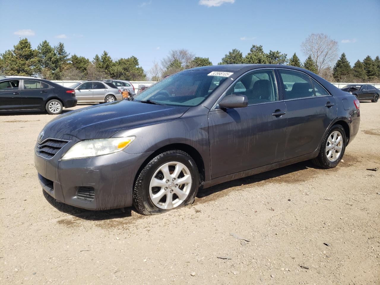 TOYOTA CAMRY BASE 2011