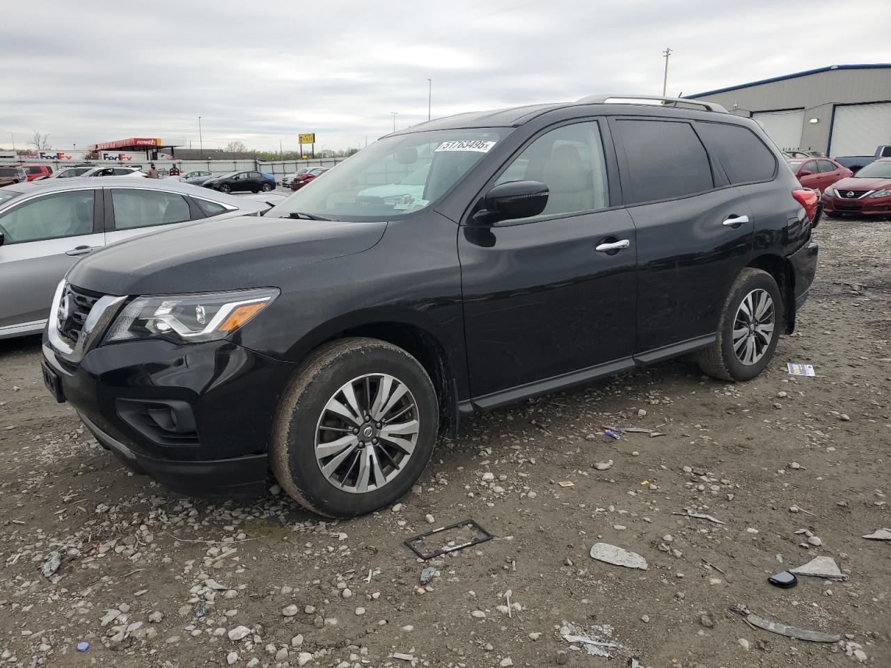 NISSAN PATHFINDER 2017