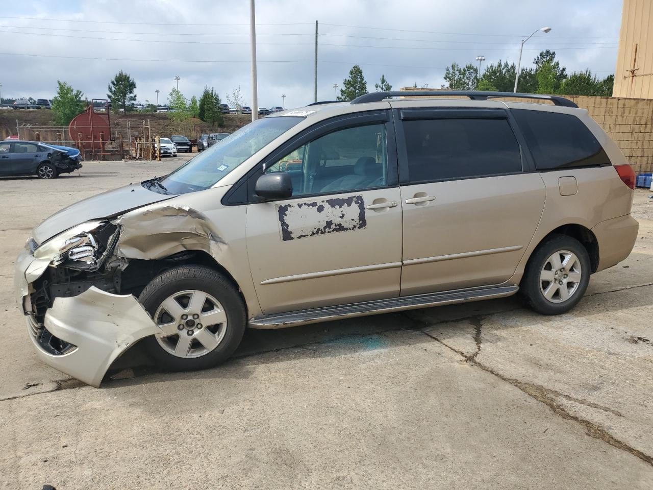 TOYOTA SIENNA CE 2005