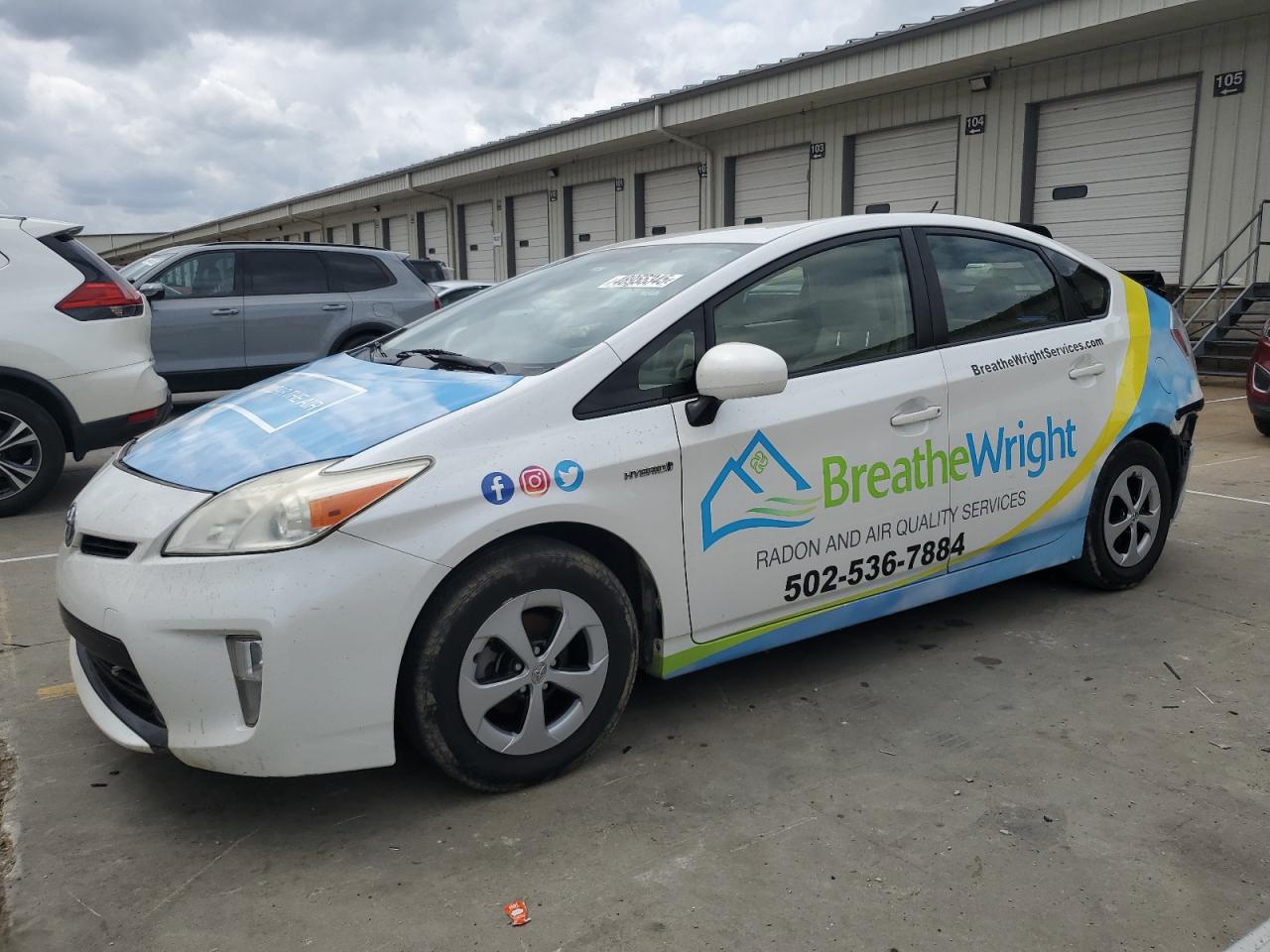 TOYOTA PRIUS 2013