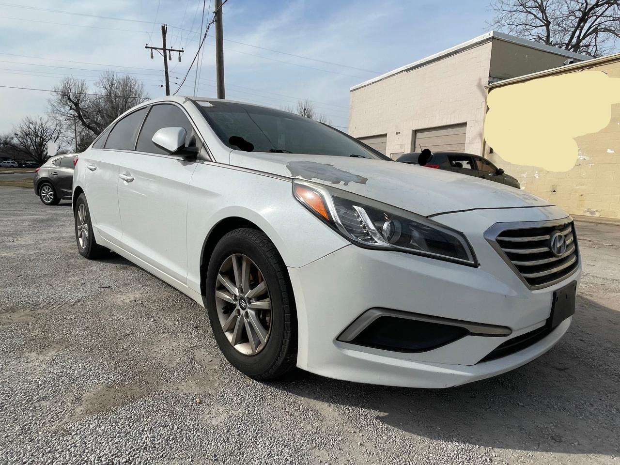 HYUNDAI SONATA SE 2016