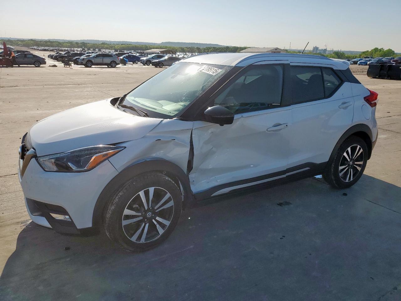 NISSAN KICKS S 2019