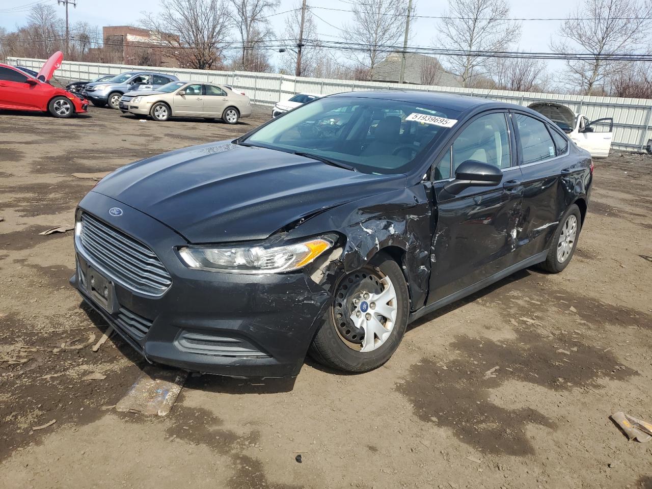 FORD FUSION S 2013