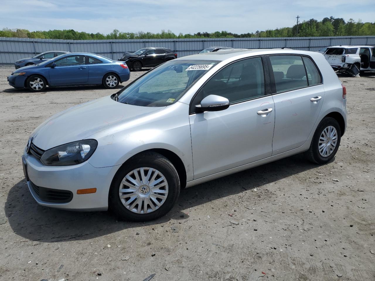 VOLKSWAGEN GOLF 2014