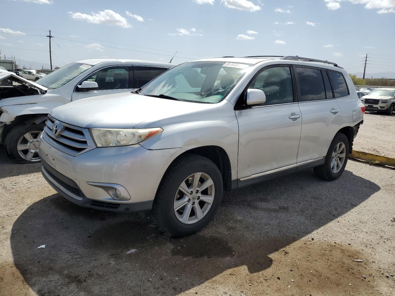 TOYOTA HIGHLANDER 2012
