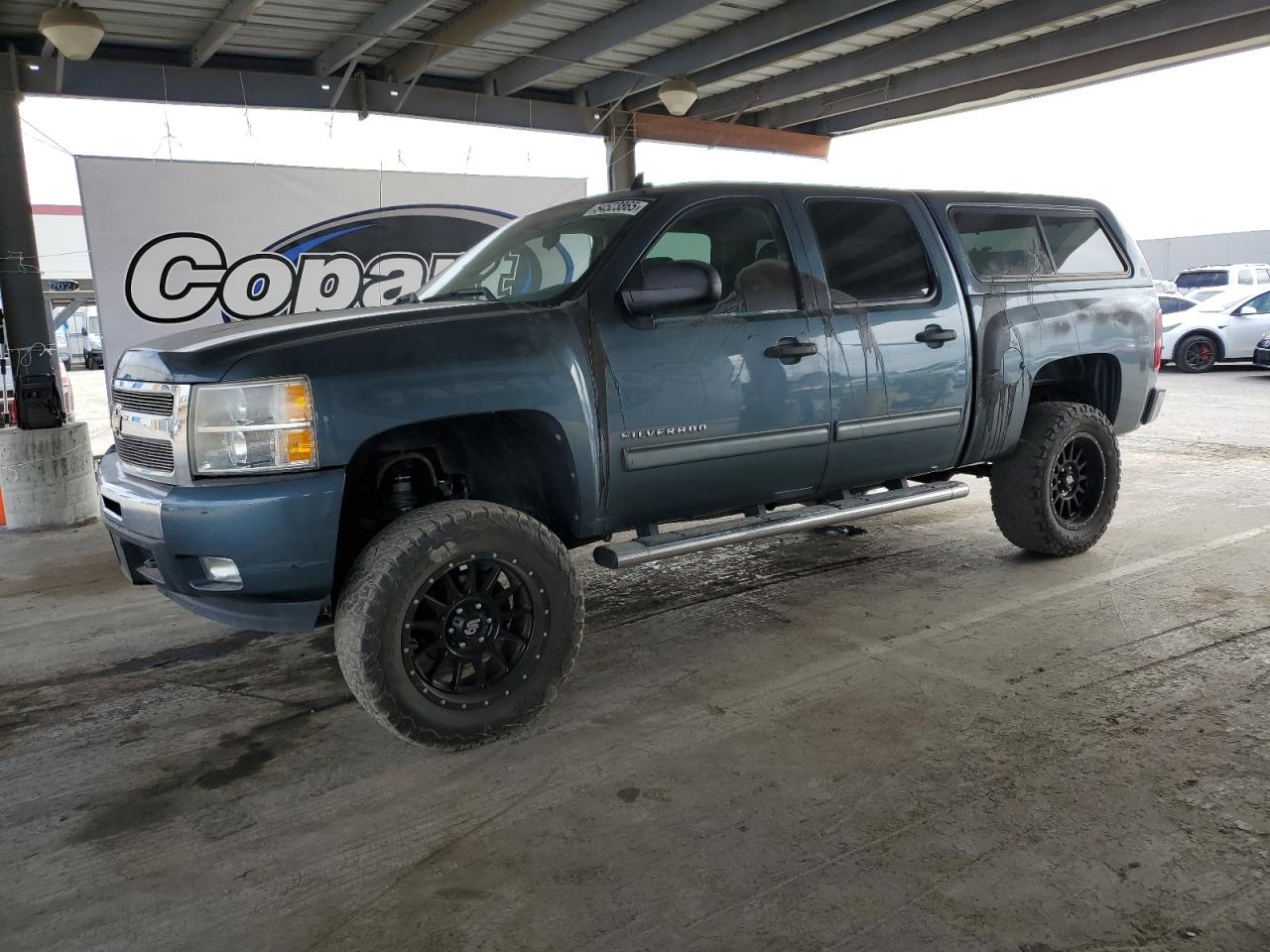 CHEVROLET SILVERADO 2011
