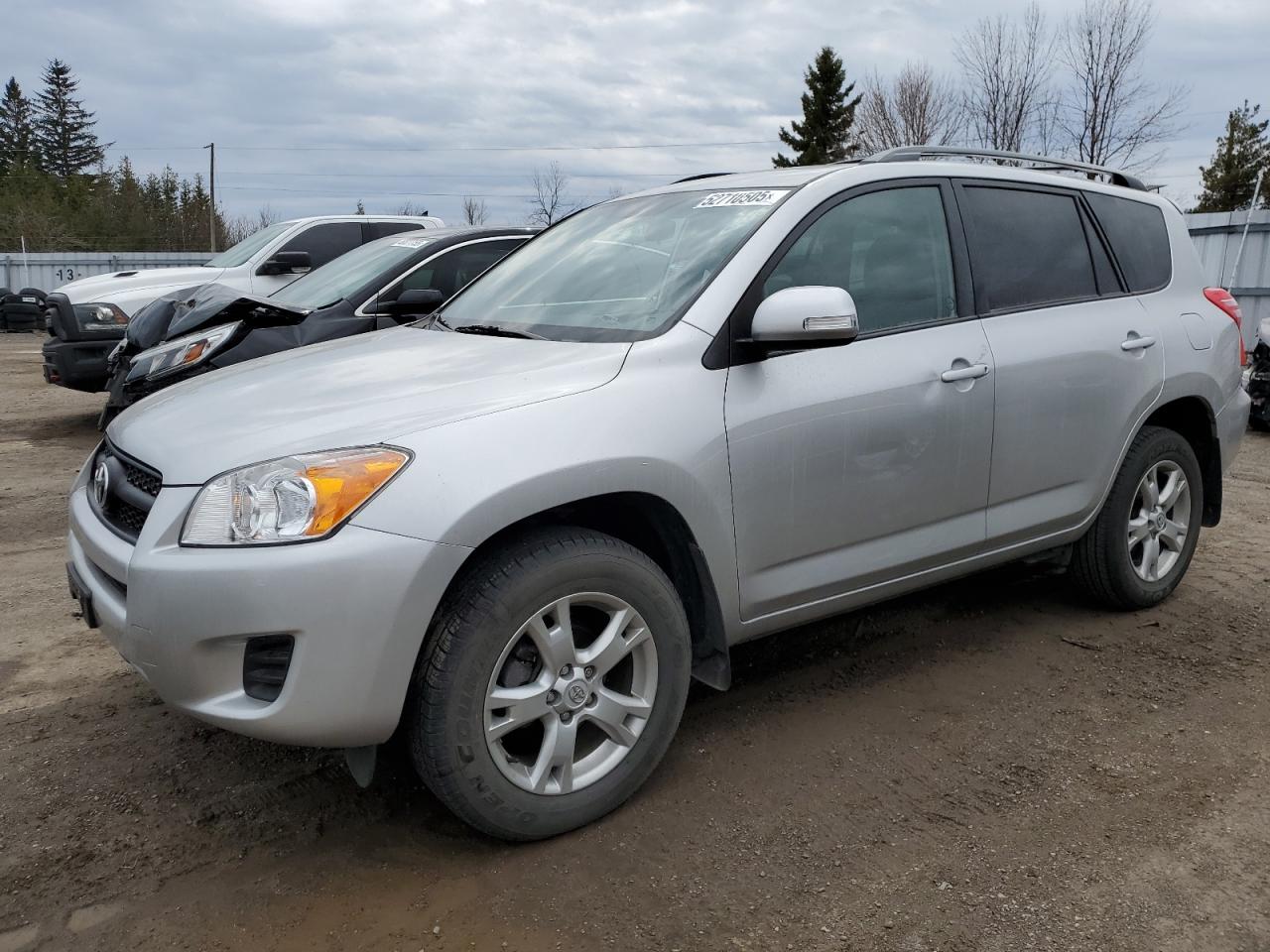 TOYOTA RAV4 2011