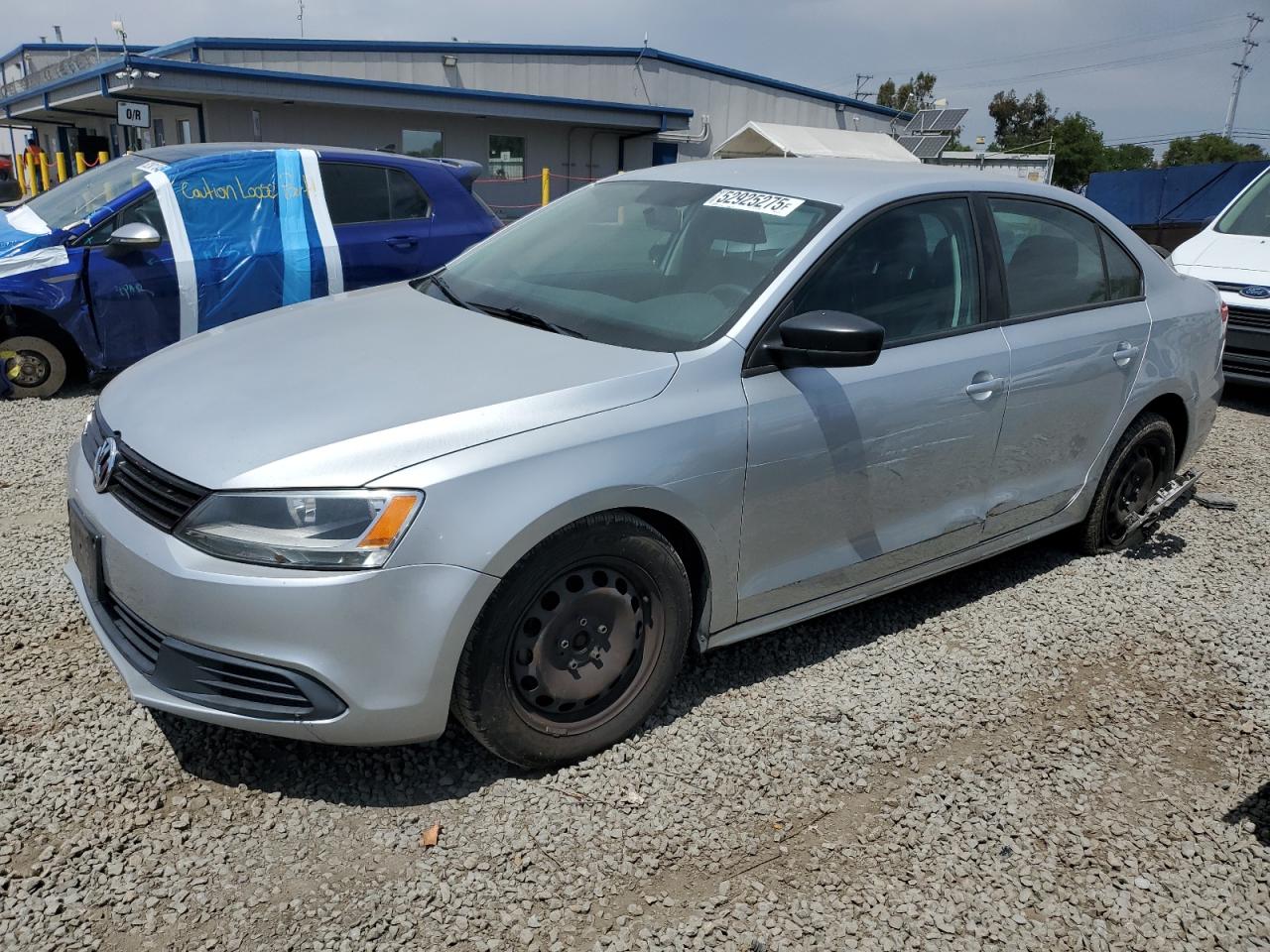 VOLKSWAGEN JETTA BASE 2011
