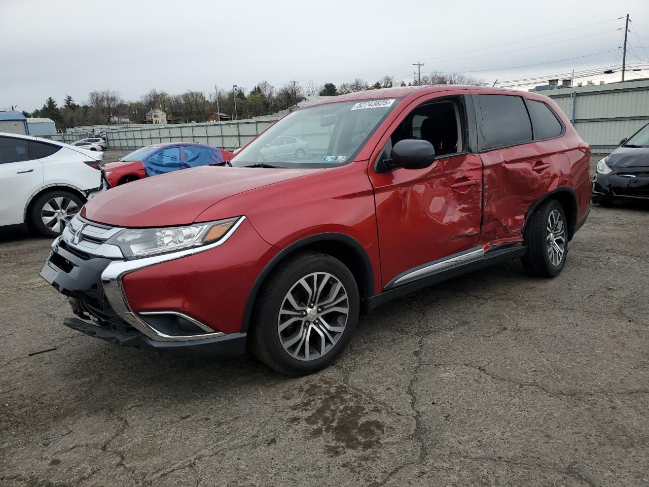 MITSUBISHI OUTLANDER 2016