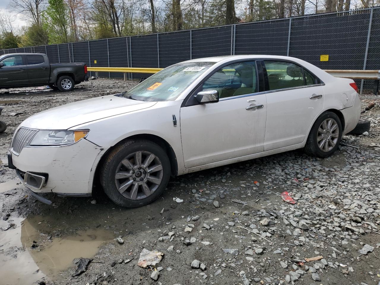 LINCOLN MKZ 2011