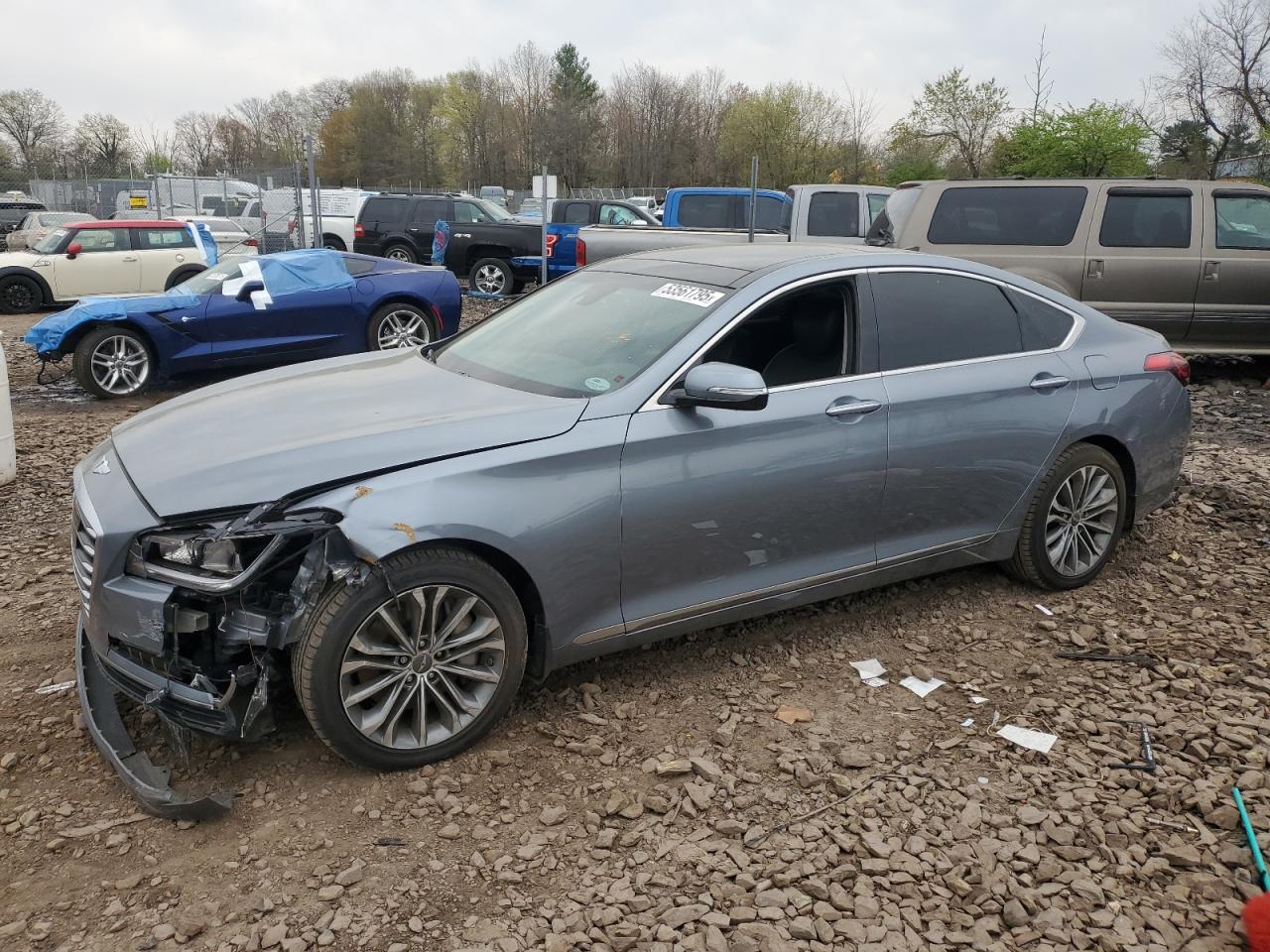 HYUNDAI GENESIS 3. 2015