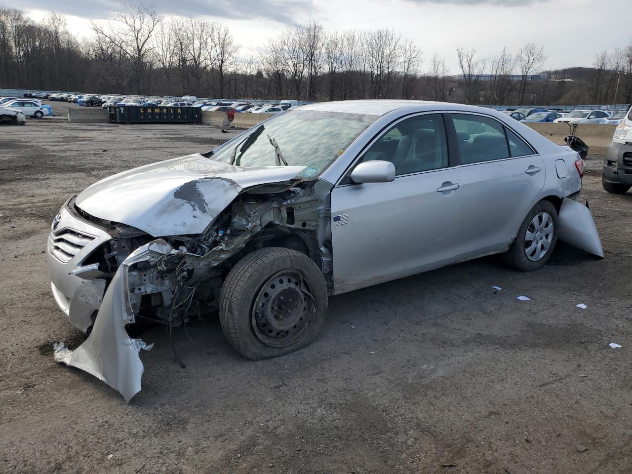 TOYOTA CAMRY BASE 2010