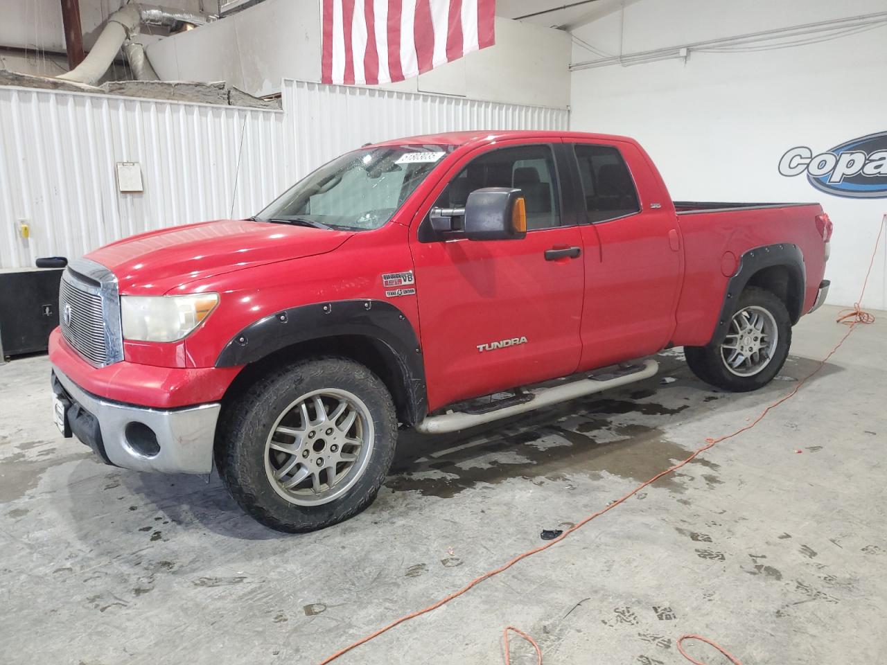 TOYOTA TUNDRA DOU 2011