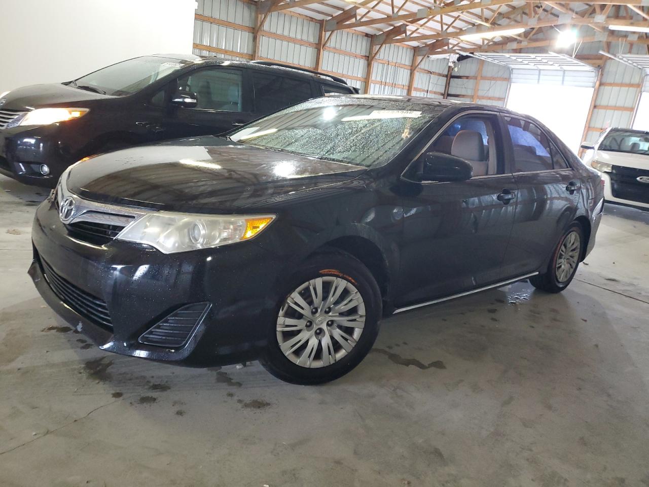 TOYOTA CAMRY BASE 2012