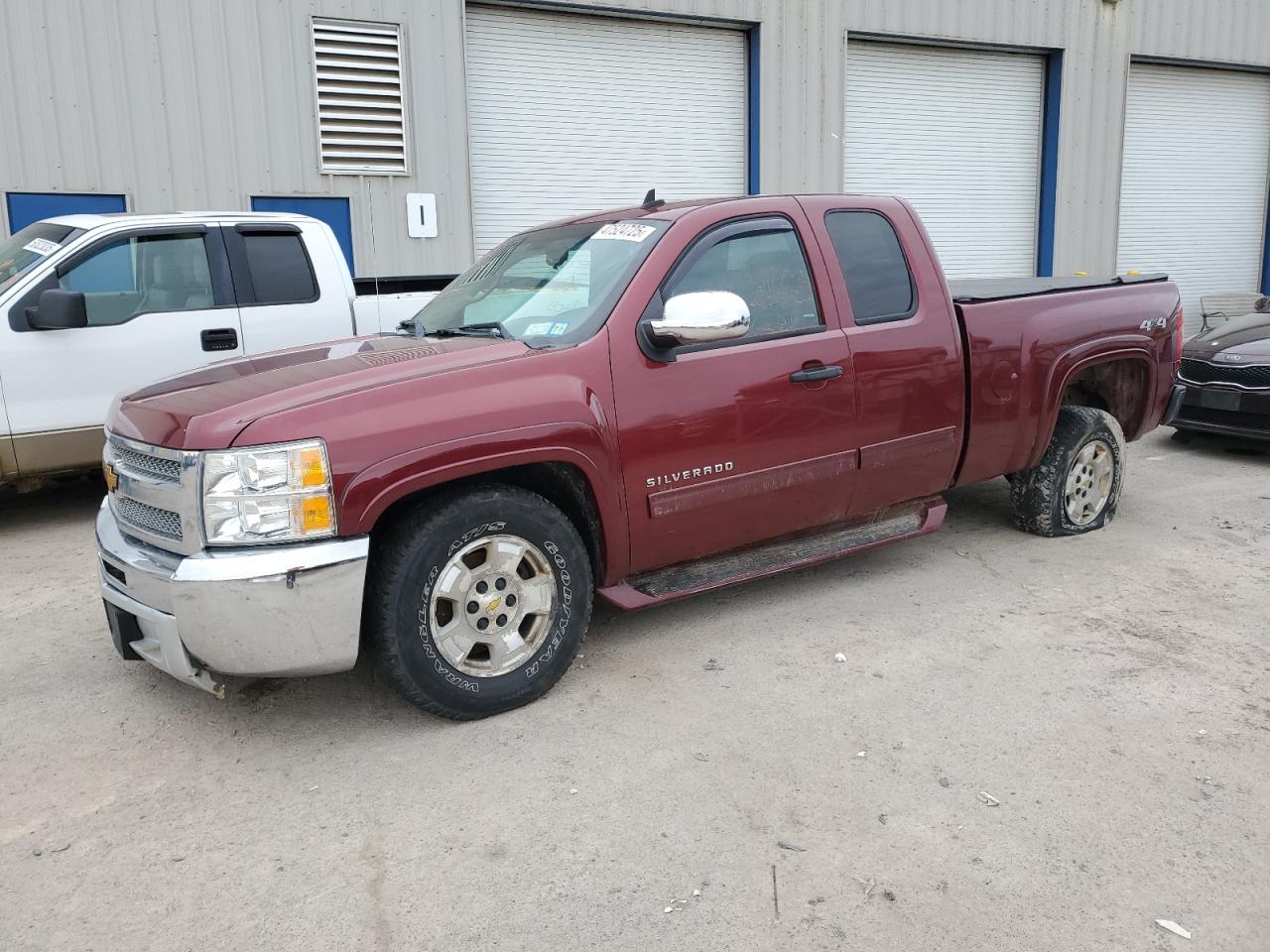 CHEVROLET SILVERADO 2013