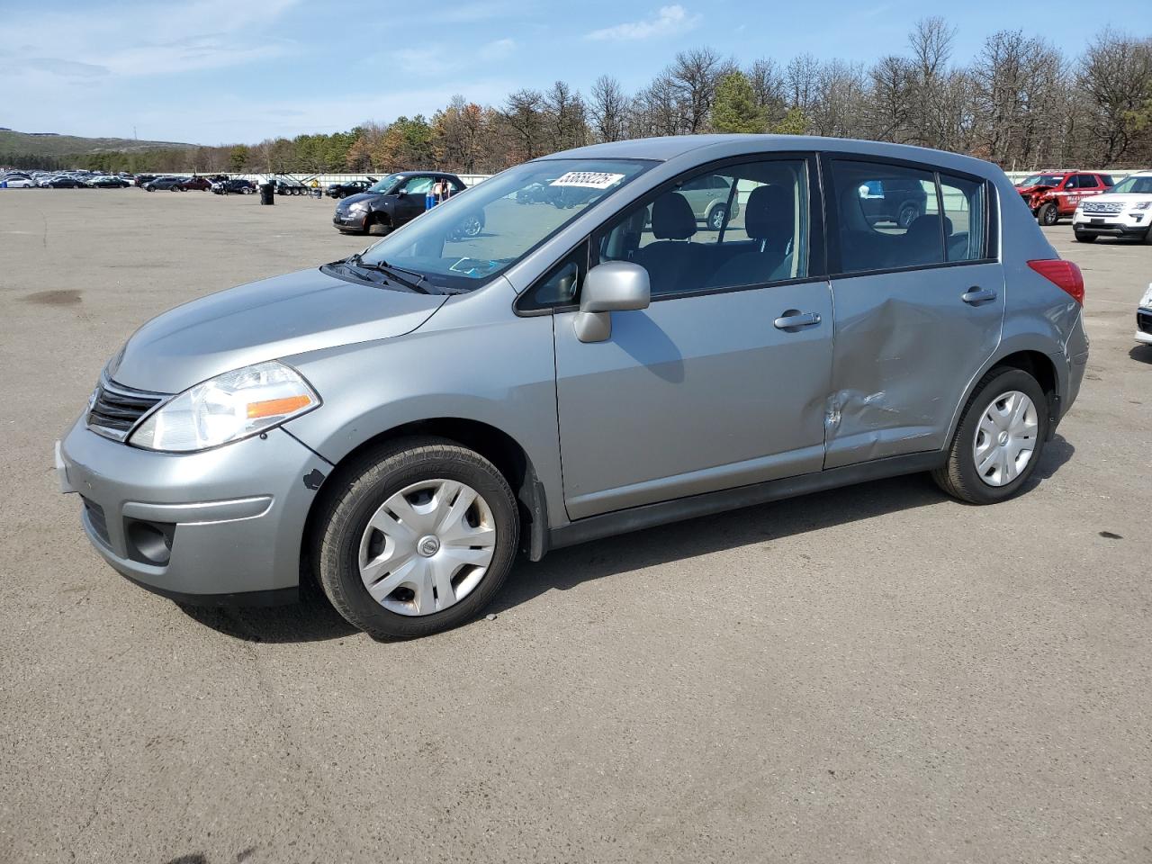 NISSAN VERSA S 2010